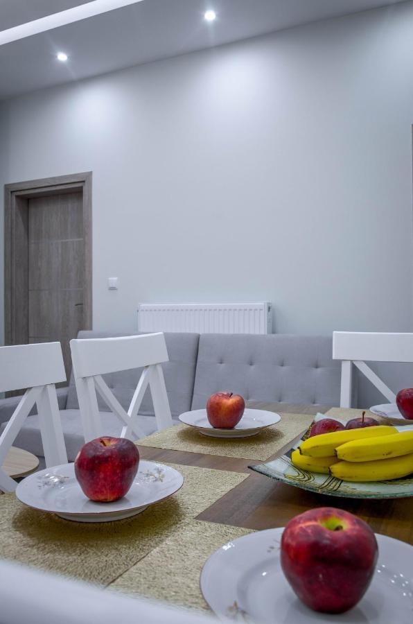 Renovated 2Bd House Close To Pireus Port Екстер'єр фото